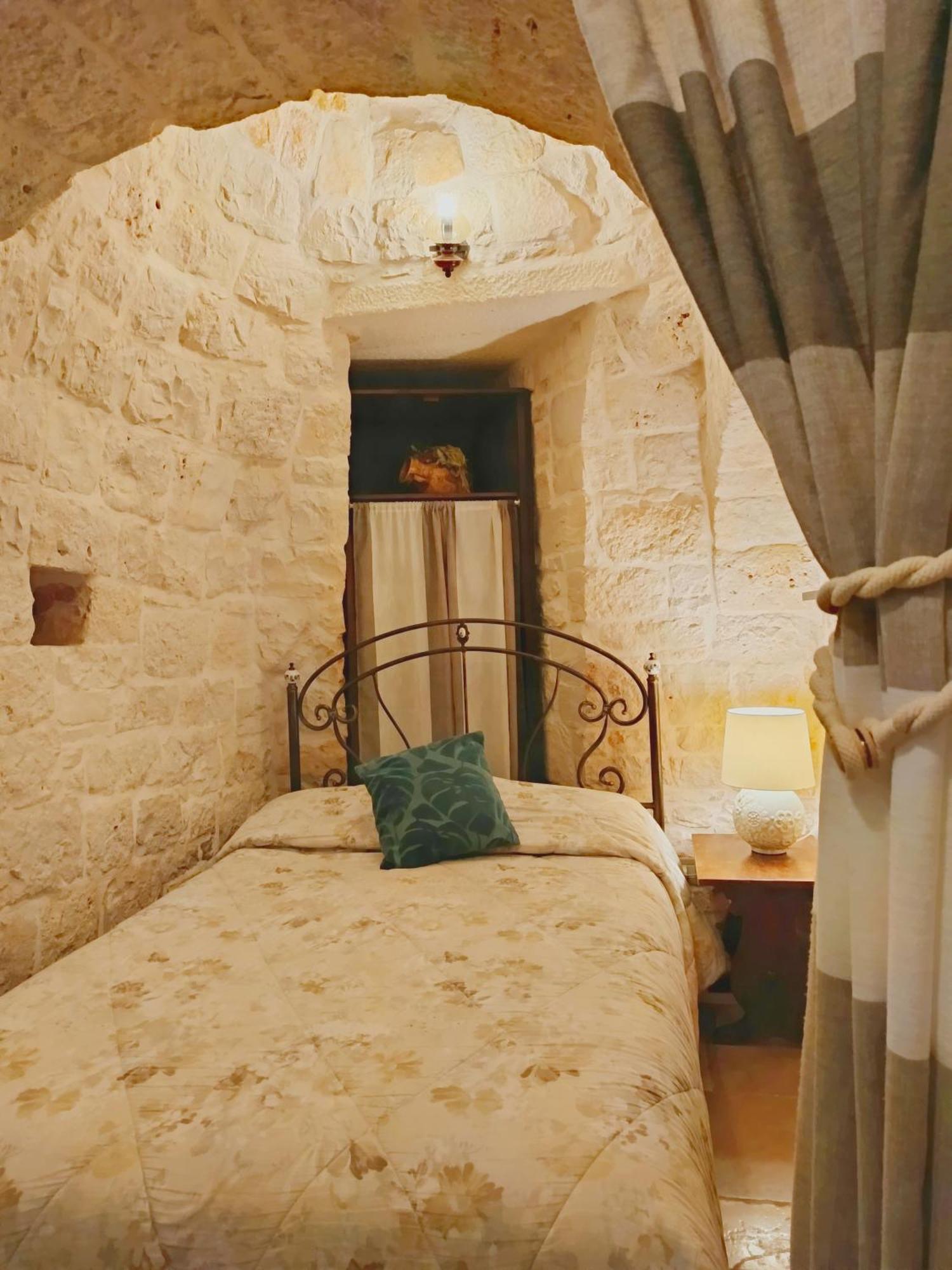 La Rosa Dei Trulli B&B Alberobello Exteriör bild